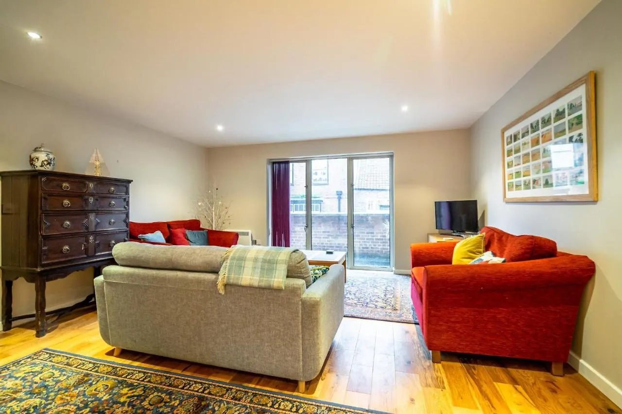 Minster Bells Apartment York
